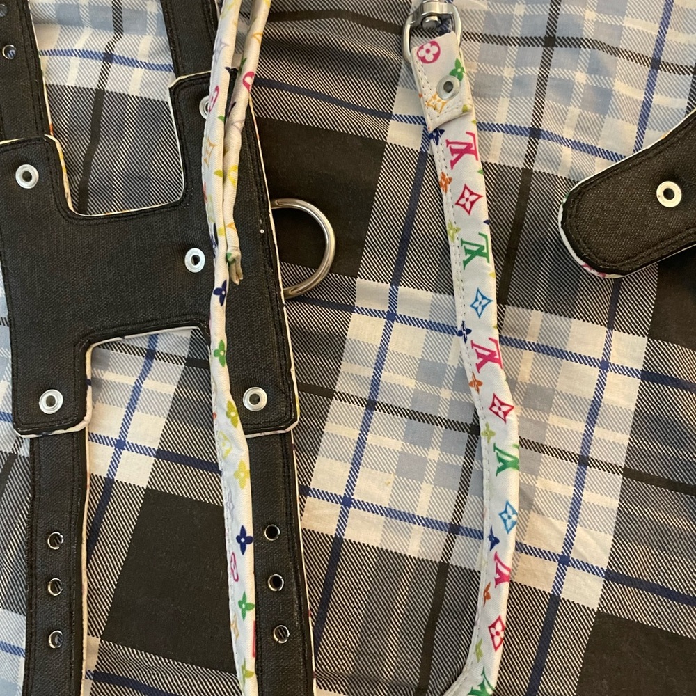 Harness and Leash Set - Picture 5 of 5